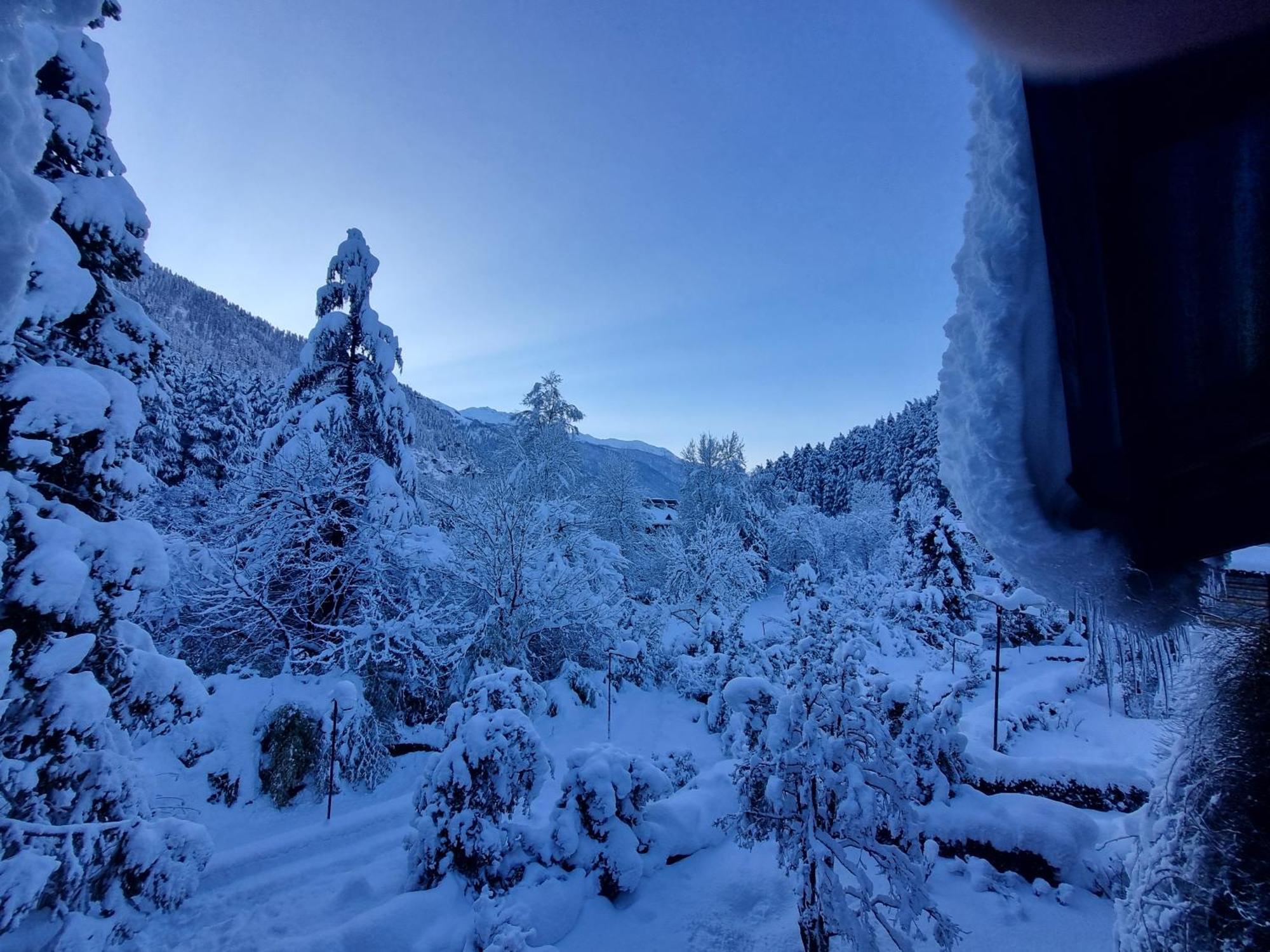 Banon Resorts Manali  Exterior photo